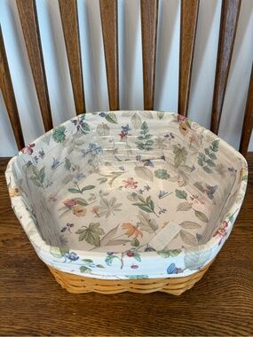 Longaberger 2002 Hexagon Basket with Floral Liner & Plastic Protector